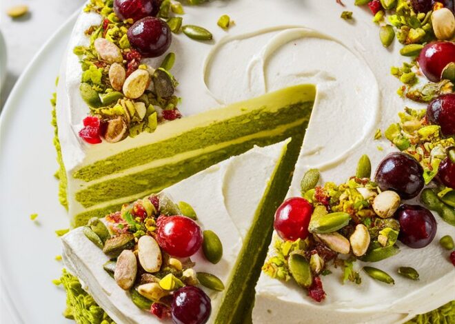 Decadent Pistachio Cream Cake: A Luxurious Treat for Every Celebration 2025