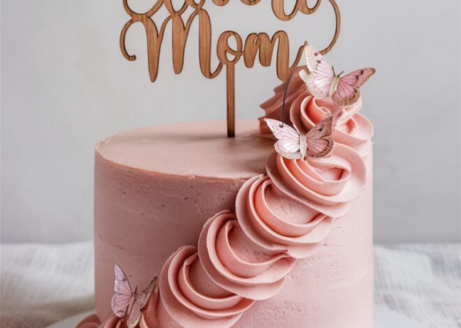 15 Beautiful Mother’s Day Cake Ideas (For Beginners and Pro Bakers) 2025